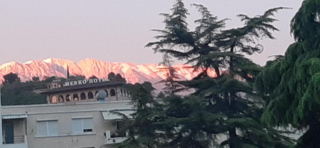 Hotel Omer Berati Quarto foto